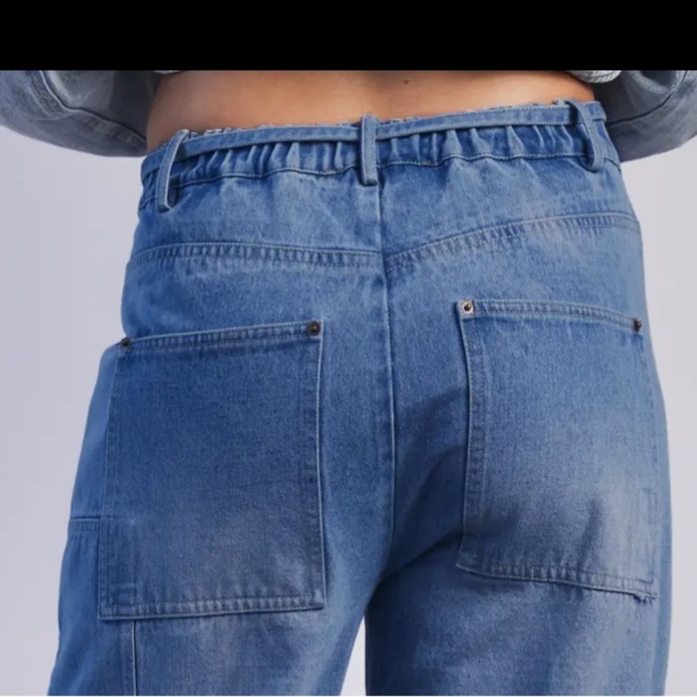 Washed Denim Wide-Leg Jeans - Picture 6 of 13